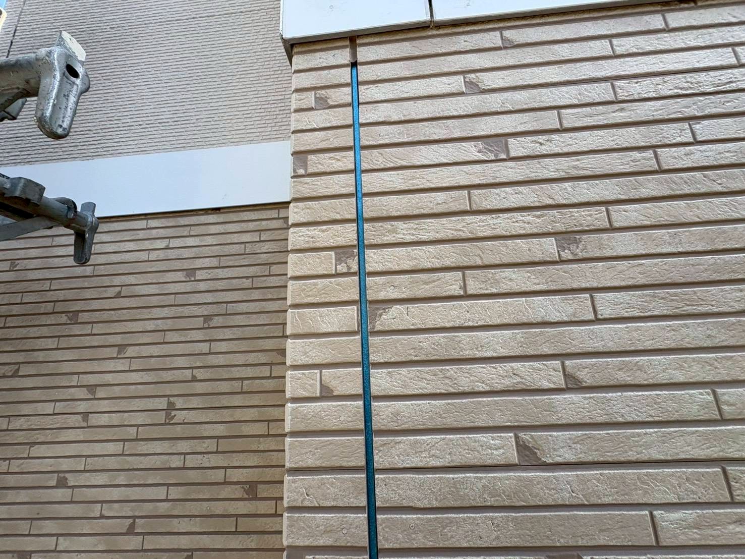 既存シーリングの撤去完了